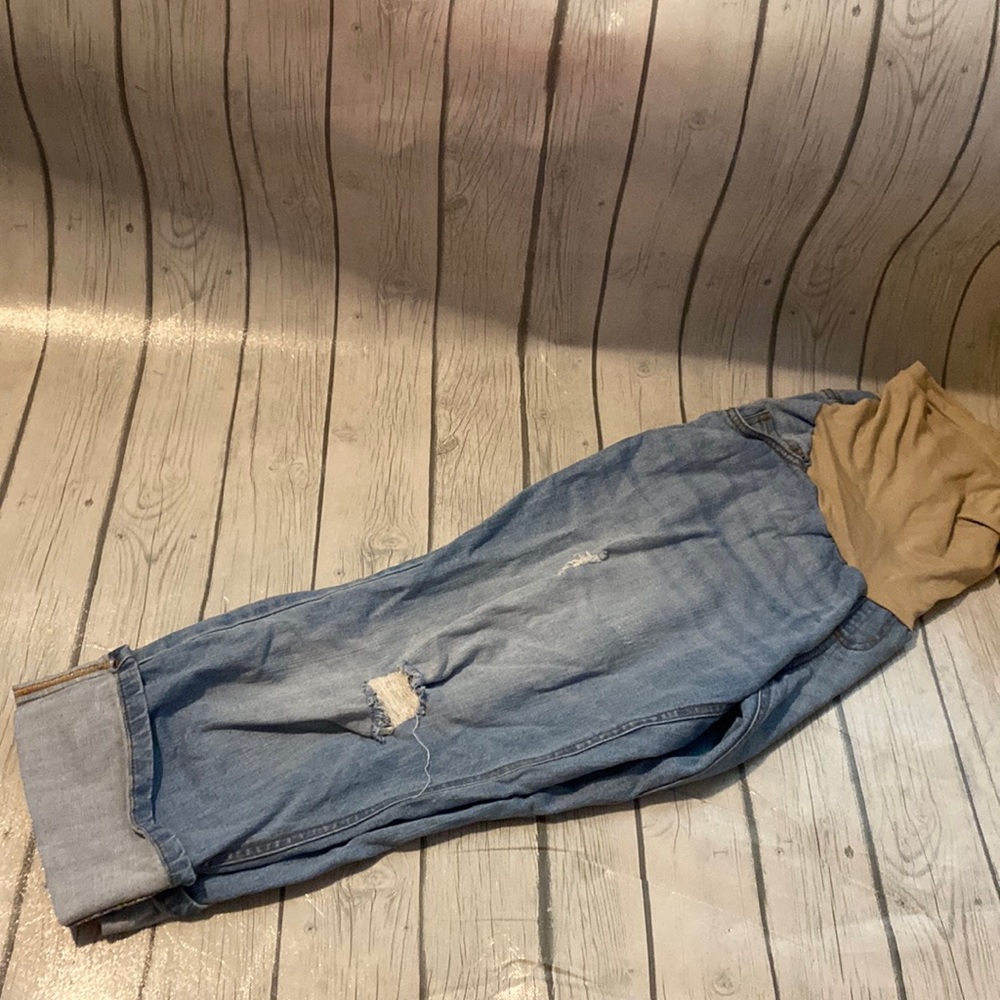 Indigo Blue Cropped Jeans